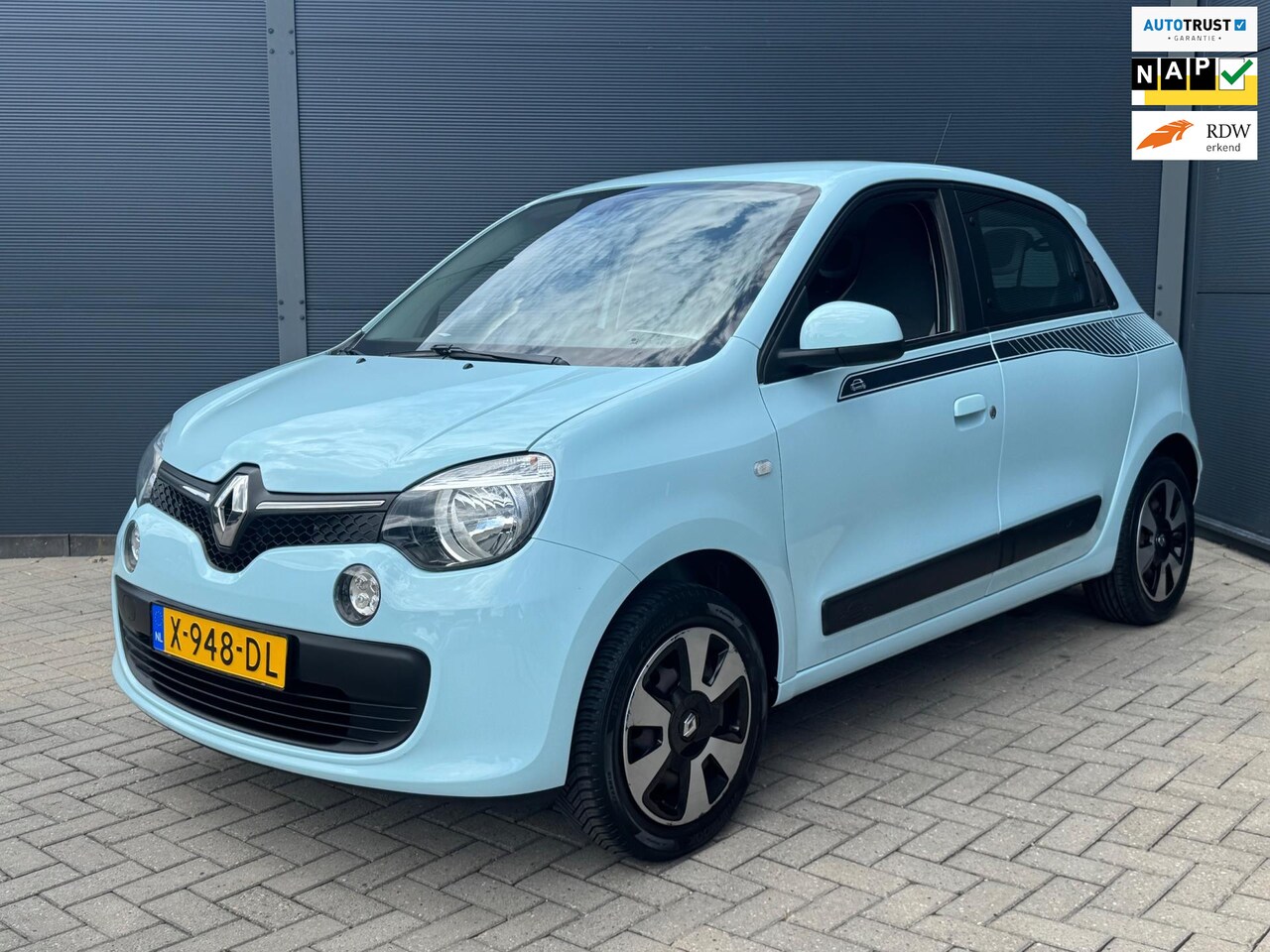 Renault Twingo - 1.0 SCe Dynamique / Facelift / Airco - AutoWereld.nl