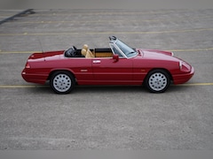 Alfa Romeo Spider - 2.0