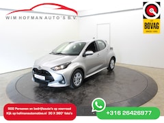 Toyota Yaris - 1.5 Hyb Nieuw Rijklaar Camera PDC v+a Stoel/Stuur Verwarming Adaptive Cruise Control