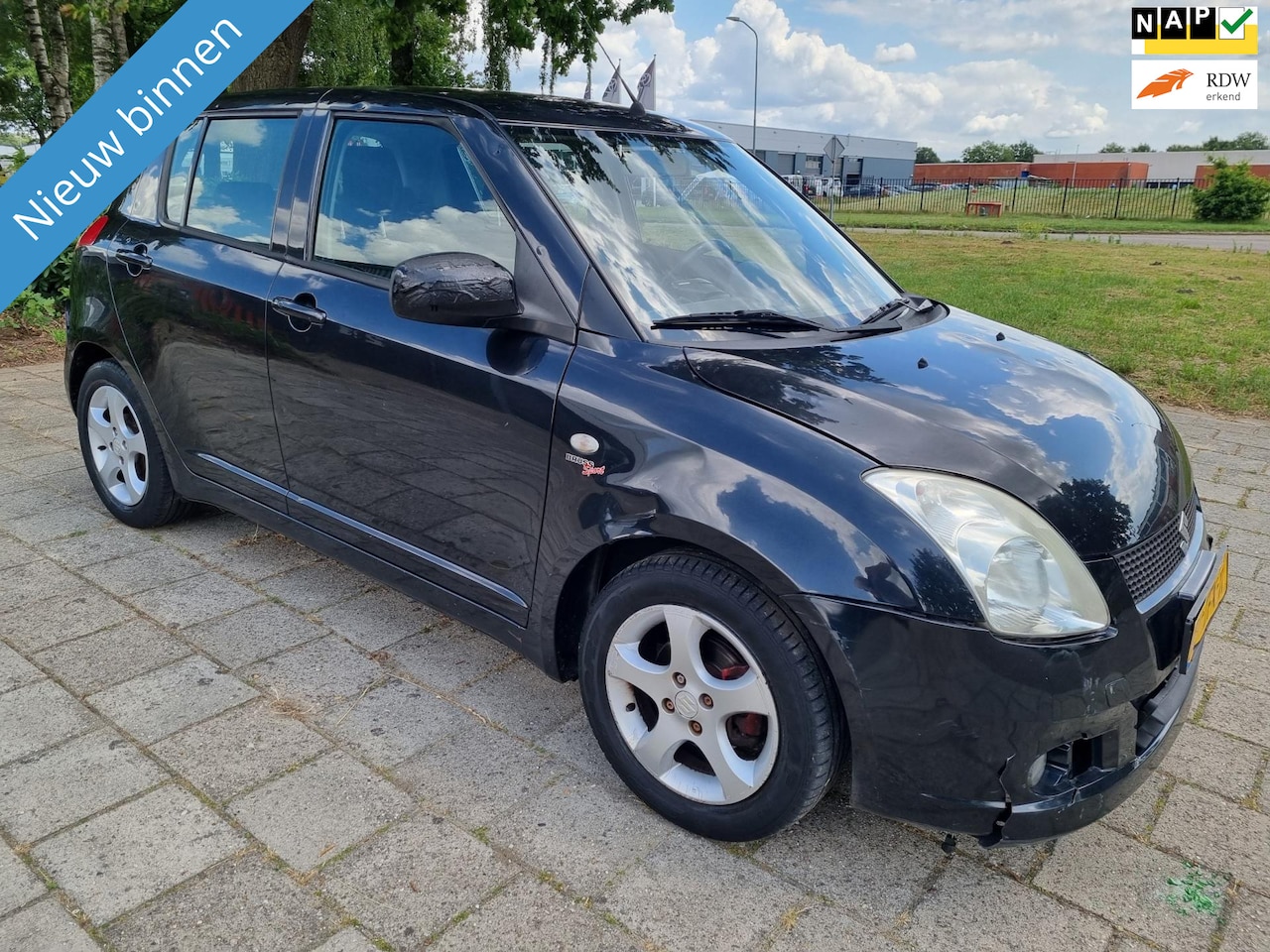 Suzuki Swift - 1.3 GA BJ06 5DRS ((( LEES TEKST ))) - AutoWereld.nl