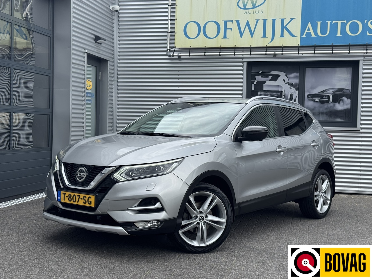Nissan Qashqai - 1.3 DIG-T N-Connecta Automaat Clima Navi 360 Camera CarPlay Led - AutoWereld.nl