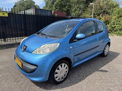 Peugeot 107 - 1.0-12V XS 3 Drs StrBkr Multimedia