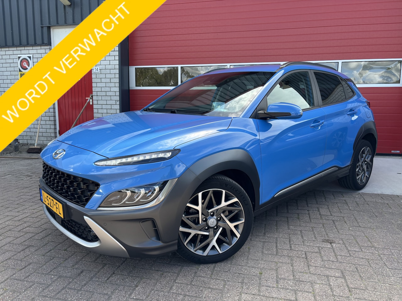 Hyundai Kona - 1.6 GDI HEV Premium FACELIFT / TREKHAAK / LEDER / STOELVERW / STOELVERKOEL / STUURVERW / C - AutoWereld.nl