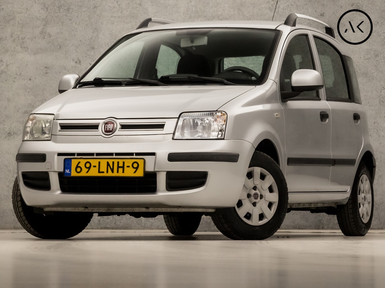 Fiat Panda - 1.2 Sport (YOUNGTIMER, AIRCO, SPORTSTOELEN, NIEUWE APK, ELEK RAMEN, NIEUWSTAAT) - AutoWereld.nl