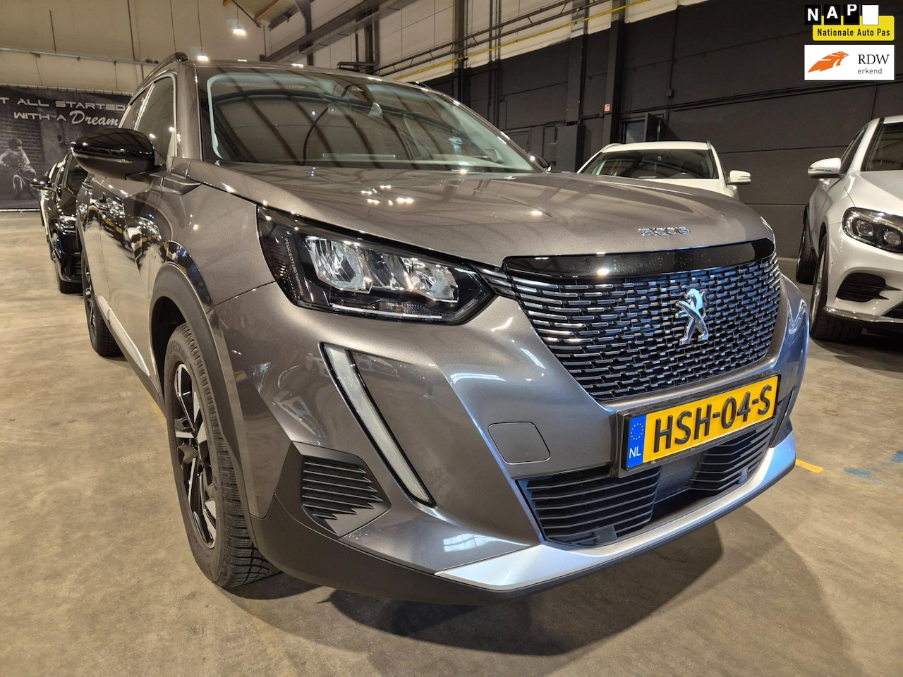 Peugeot 2008 - 1.2 PureTech Allure Pack - 130 pk - 3D i-Cockpit - CarPlay - Camera - Cruise - Incl BTW - AutoWereld.nl