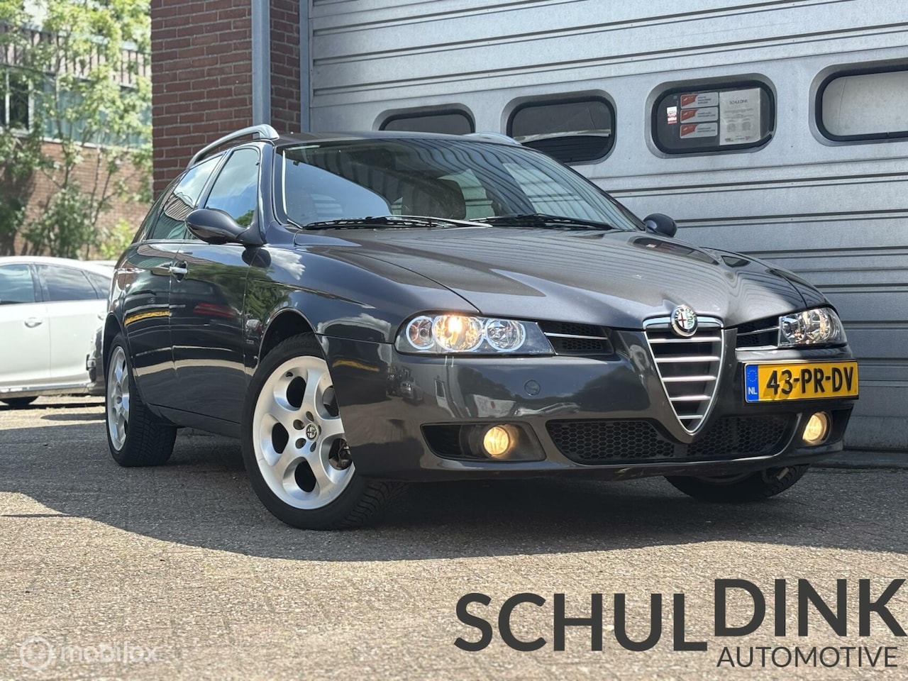 Alfa Romeo 156 Sportwagon - 2.0 JTS Distinctive UITSTEKENDE AUTO - AutoWereld.nl