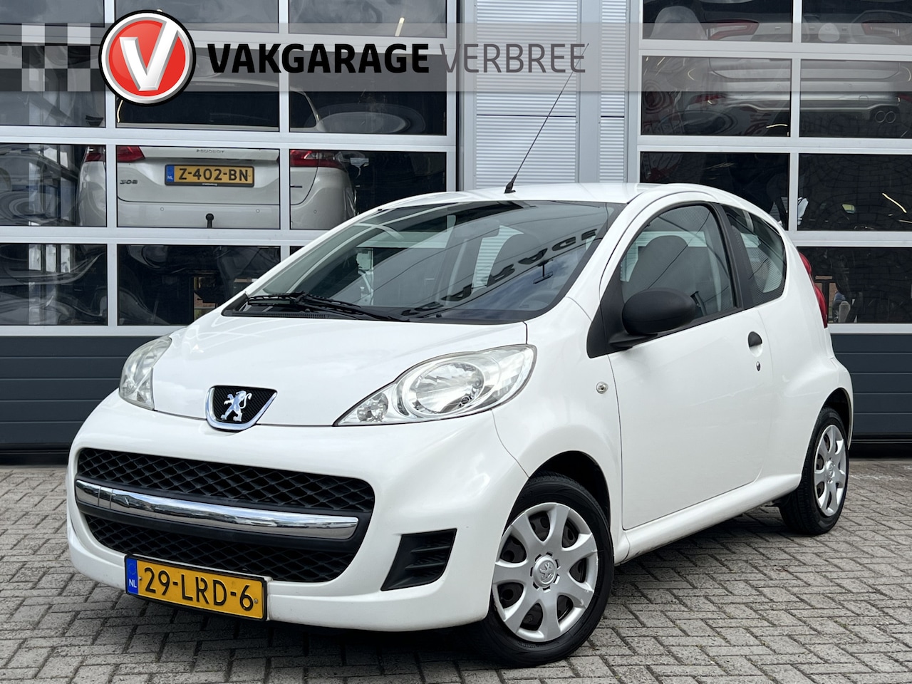 Peugeot 107 - 1.0-12V XR | MEENEEMPRIJS inclusief APK tot 12-07-2026! | Recent onderhoud gehad 04-07-202 - AutoWereld.nl