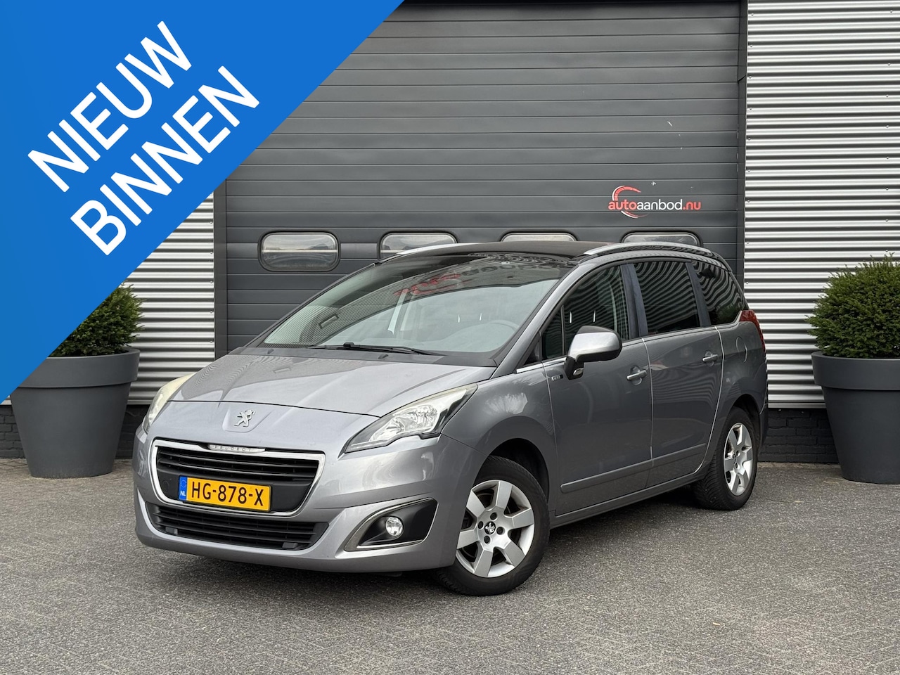 Peugeot 5008 - 1.2 PureTech Style 7p. | Panoramadak | Camera | Cruise Control | Climate Control | Trekhaa - AutoWereld.nl
