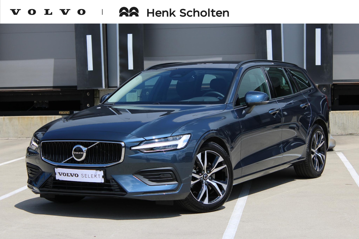 Volvo V60 - B3 7-AUT 163PK Essential Edition | - AutoWereld.nl