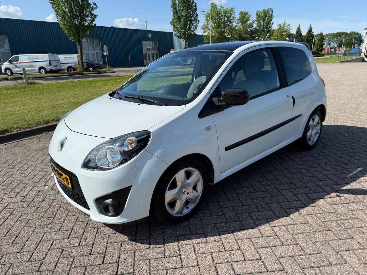 Renault Twingo - 1.2-16V Collection 1.2-16V Collection - AutoWereld.nl