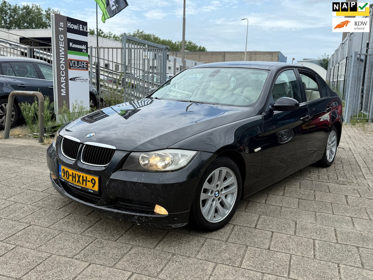 BMW 3-serie - 320d | AUTOMAAT - AutoWereld.nl