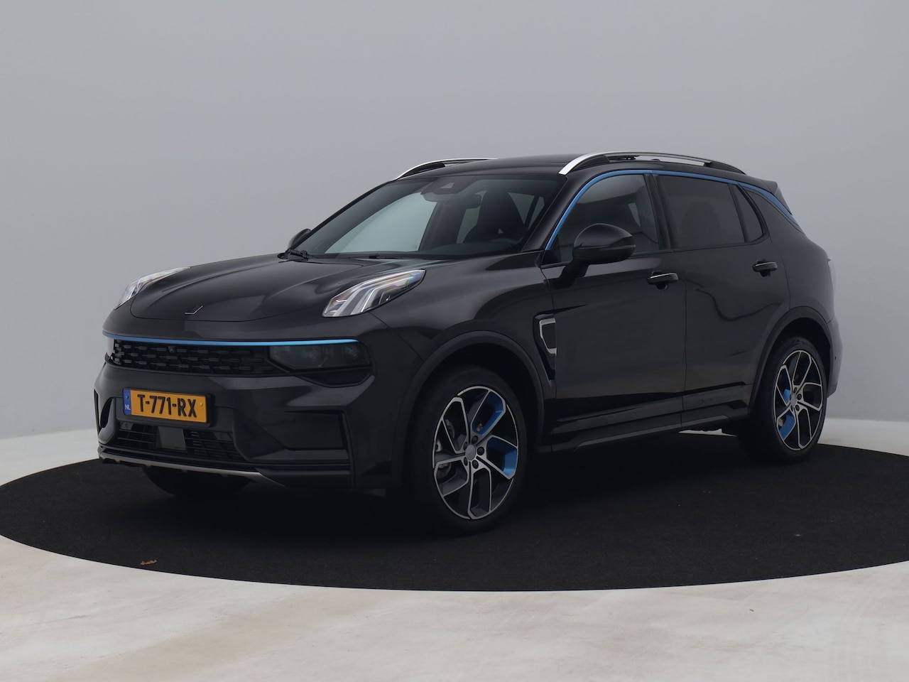 Lynk & Co 01 - 1.5 Plug-in Hybrid | 360° | ZWARTE HEMEL | NLD AUTO - AutoWereld.nl