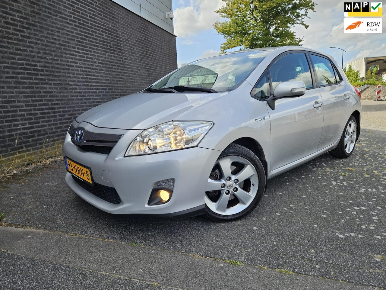 Toyota Auris - 1.8 Full Hybrid Executive GARANTIE - AutoWereld.nl