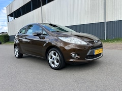 Ford Fiesta - 1.4 Ghia Stoelverwarming/Bluetooth/Airco/Pdc