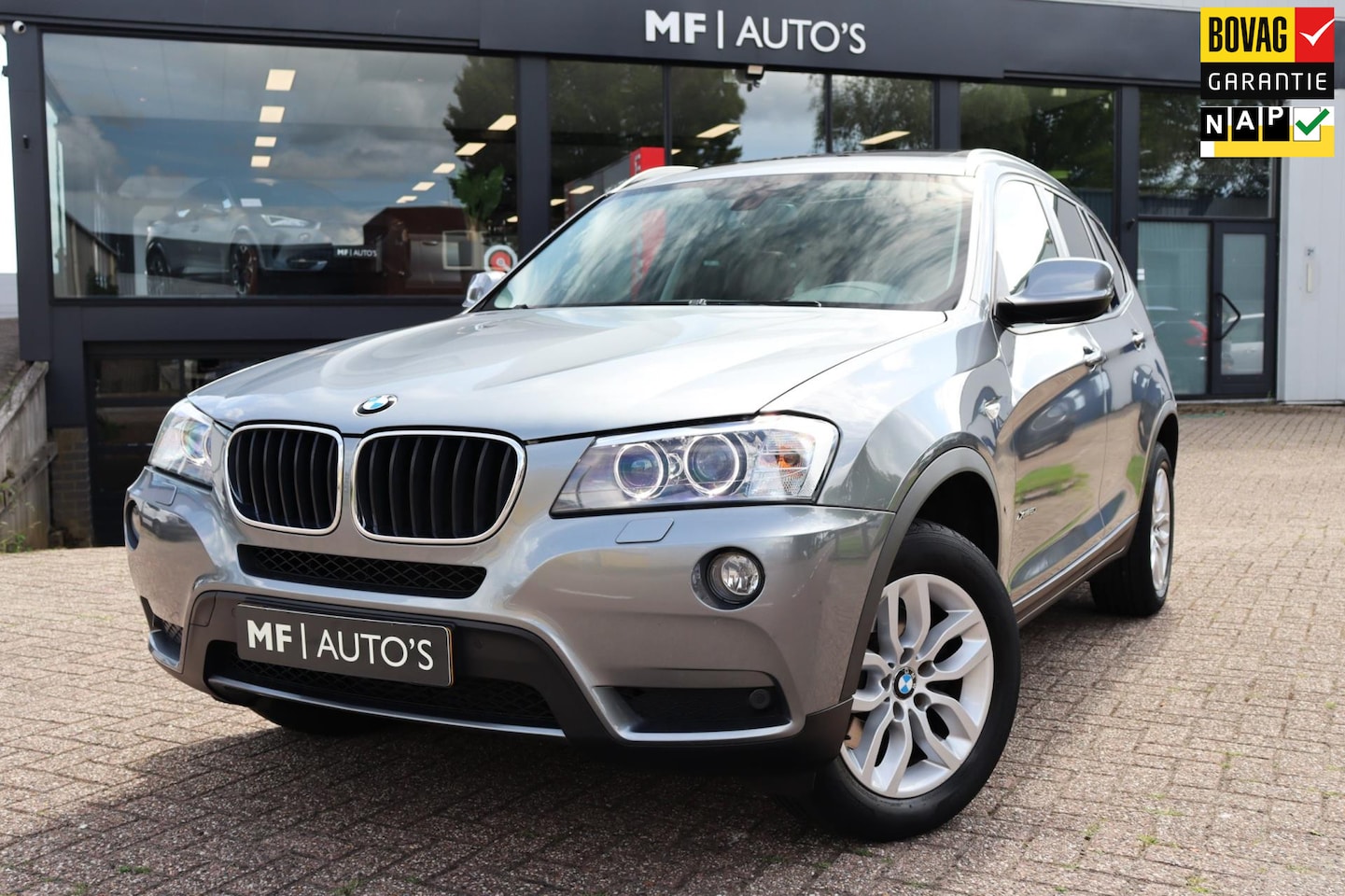 BMW X3 - XDrive20d High Executive AUT|Pano|Xenon|Leder|PDC - AutoWereld.nl