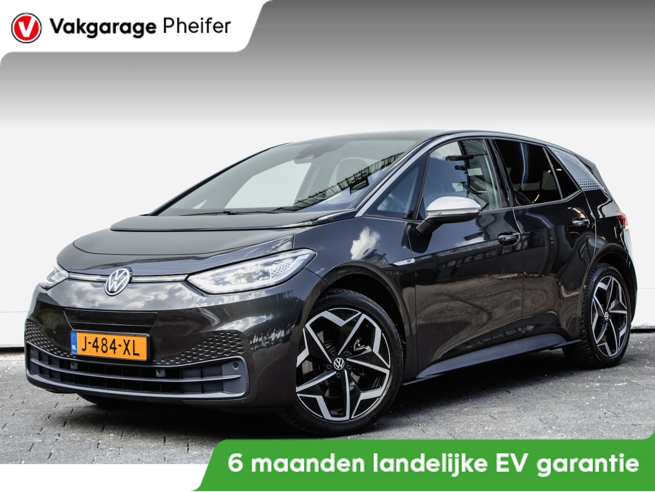 Volkswagen ID.3 - First Plus 58 kWh Trekhaak/ Stoelverwarming/ Carplay/ IQ light/ DAB+/ Adapt. cruise - AutoWereld.nl