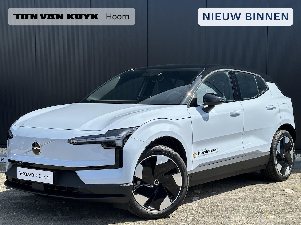 Volvo EX30 - Single Motor Extended Range Plus 69 kWh climate line/ electrisch verstelbare voorstoelen - AutoWereld.nl