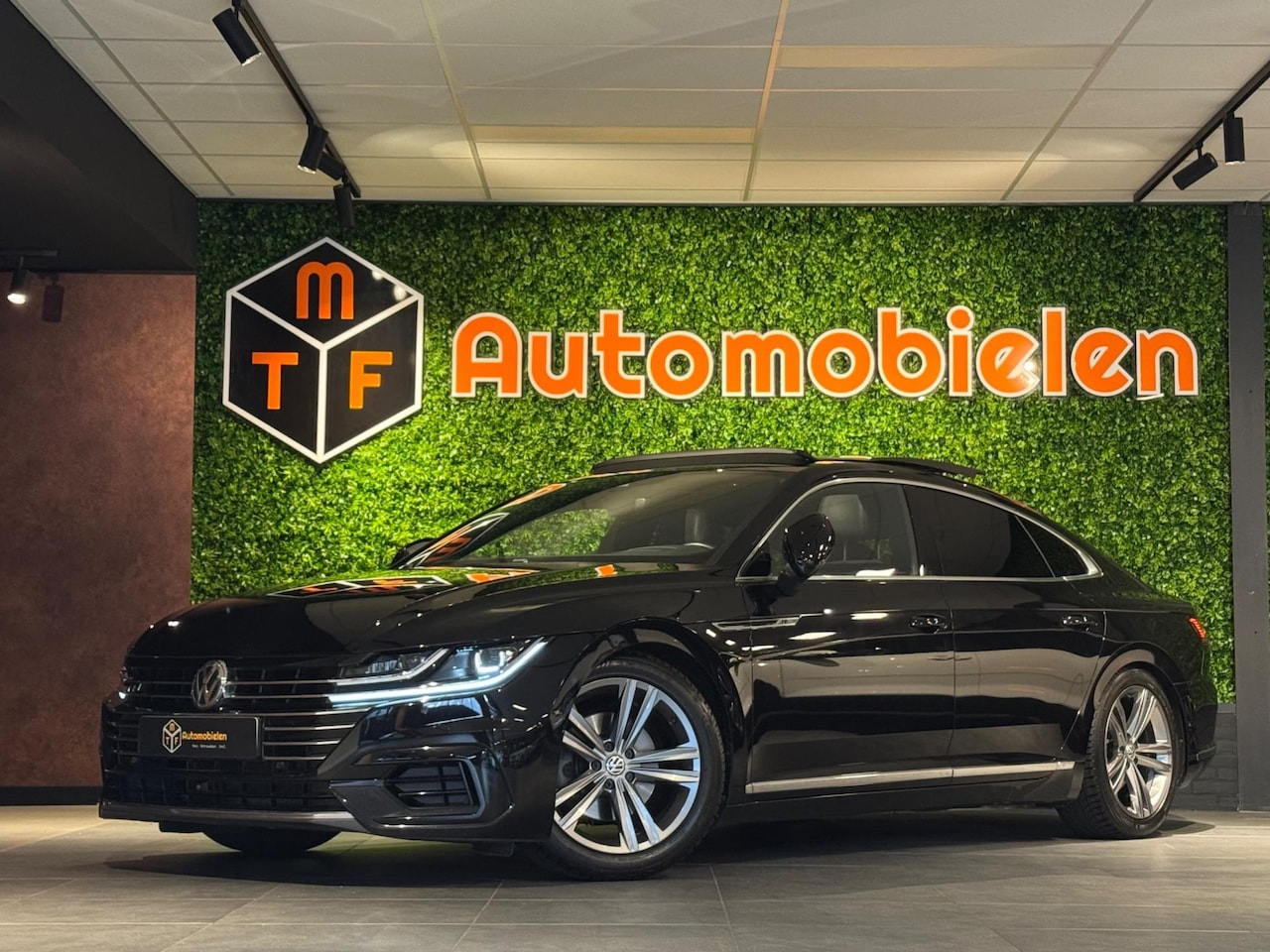 Volkswagen Arteon - 2.0 TSI 3x R-LINE|PANO|360CAMERA|VIRTUAL|DYNAUDIO|SFEERV.|MASSAGE - AutoWereld.nl
