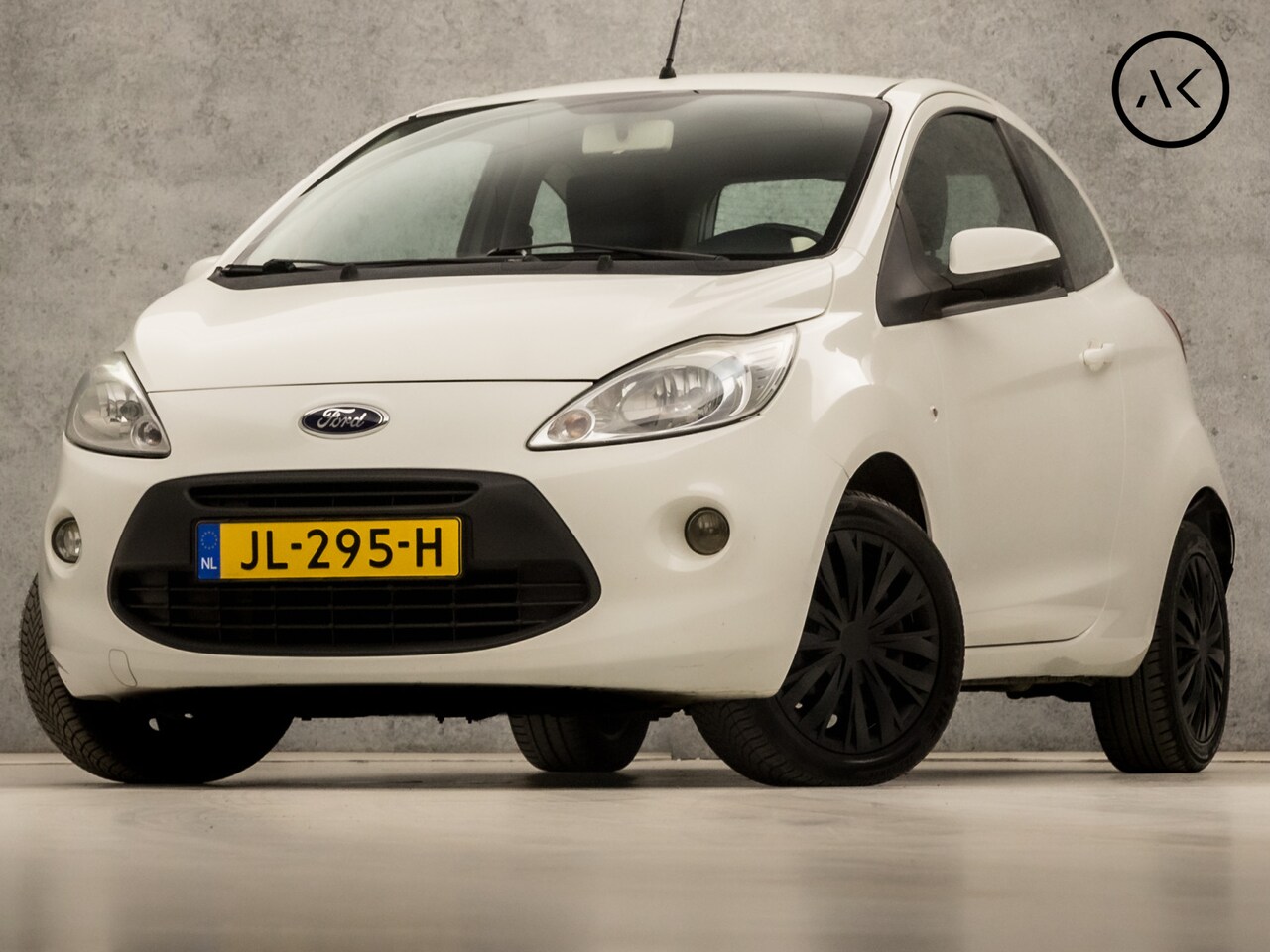 Ford Ka - 1.2 Titanium X (YOUNGTIMER, AIRCO, ELEK RAMEN, SPORTSTOELEN, NIEUWE APK, NIEUWSTAAT) - AutoWereld.nl