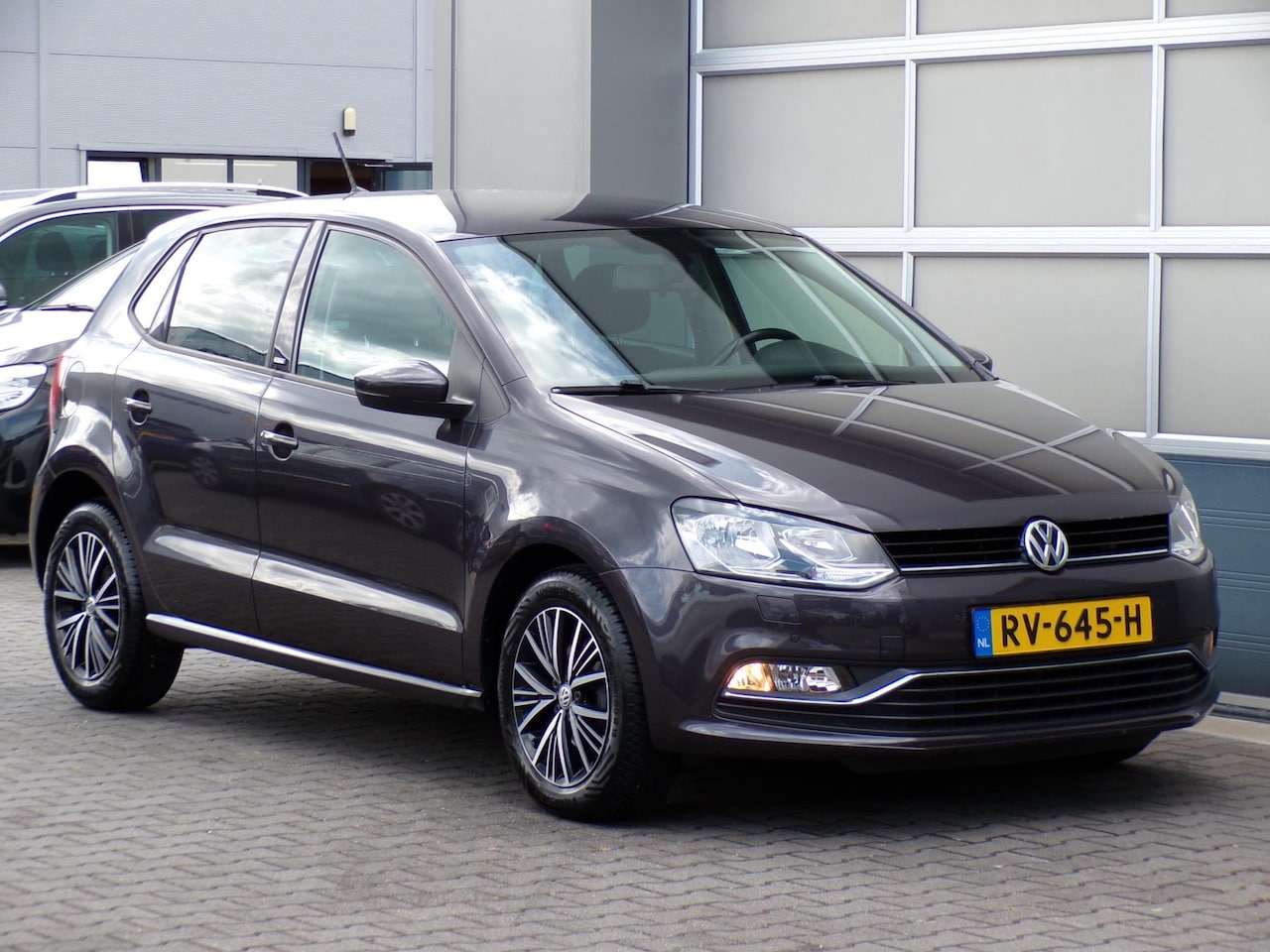 Volkswagen Polo - 1.4 TDI Edition R |Dubbele pedalen|Navi|PDC - AutoWereld.nl