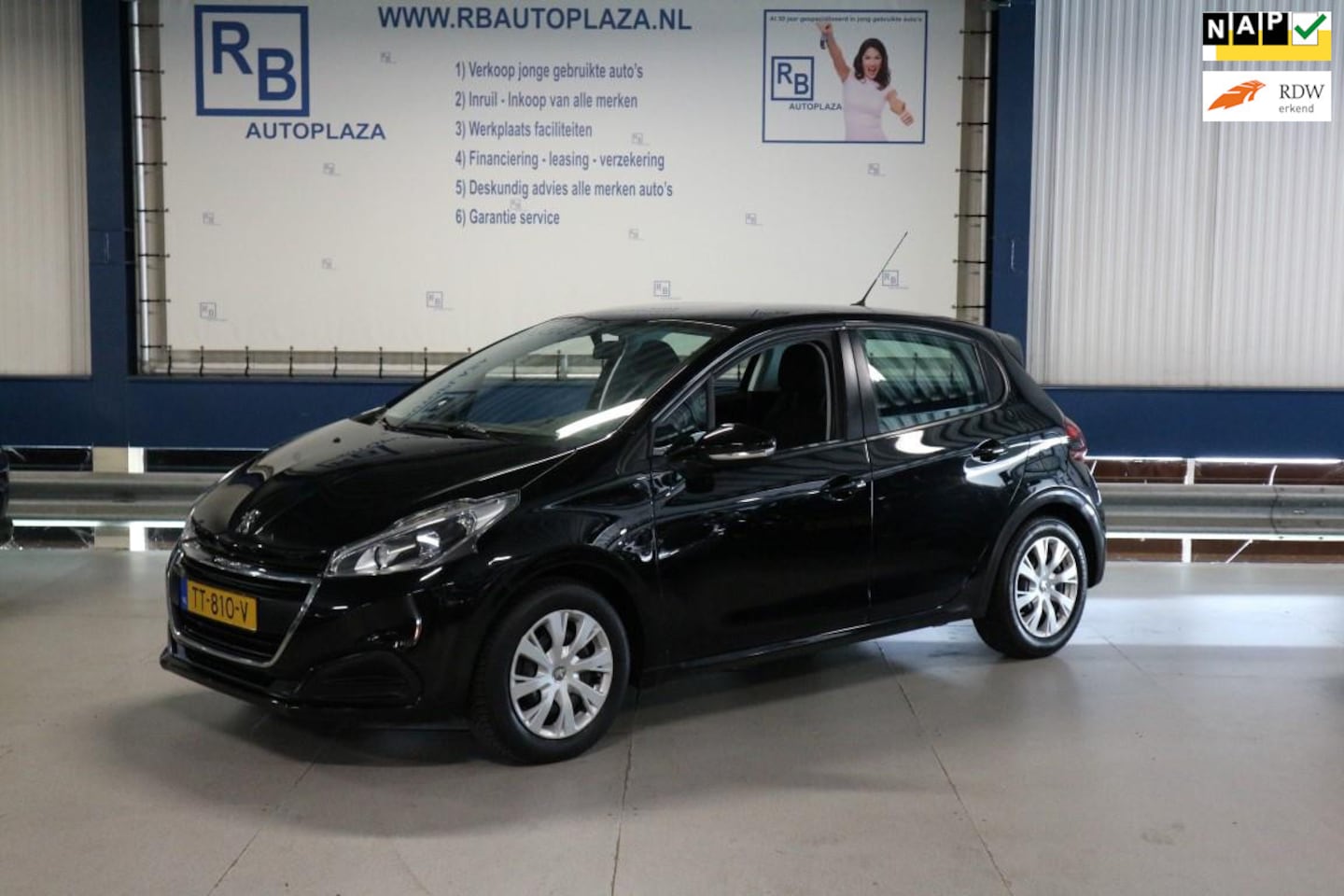 Peugeot 208 - 1.2 PureTech Active NAP / NAVI / TOPPER ! - AutoWereld.nl