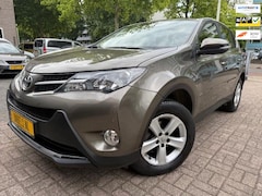 Toyota RAV4 - 2.0 Executive 4WD Navi/Camera/Leer/Trekh