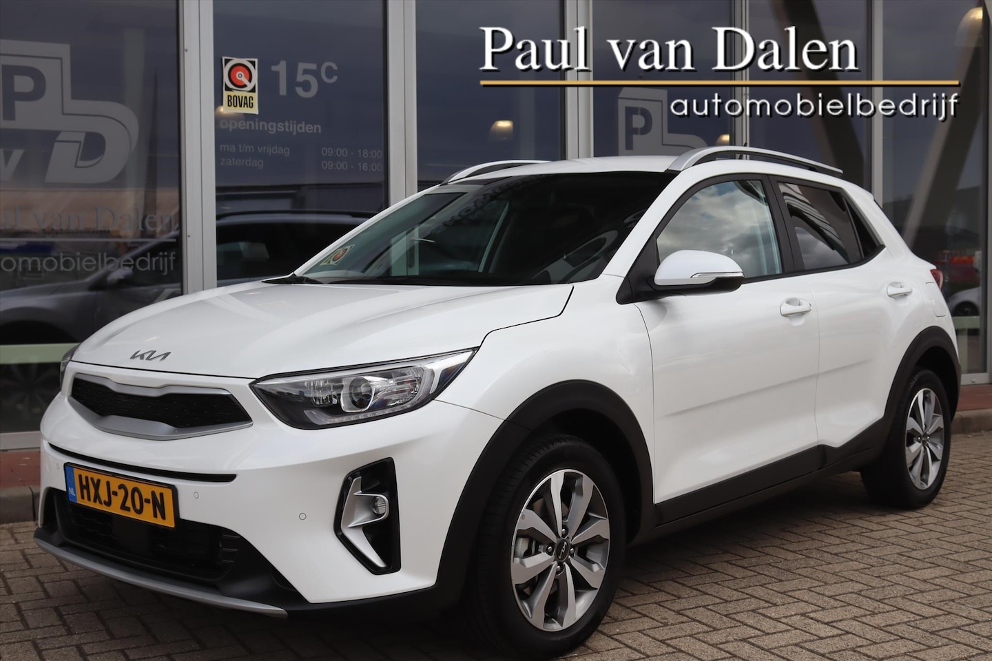 Kia Stonic - 1.0 T-GDi 100PK AUTOMAAT DYNAMICLINE Navi carplay | Clima | Led | Adapt.Cruise | Stuur/sto - AutoWereld.nl