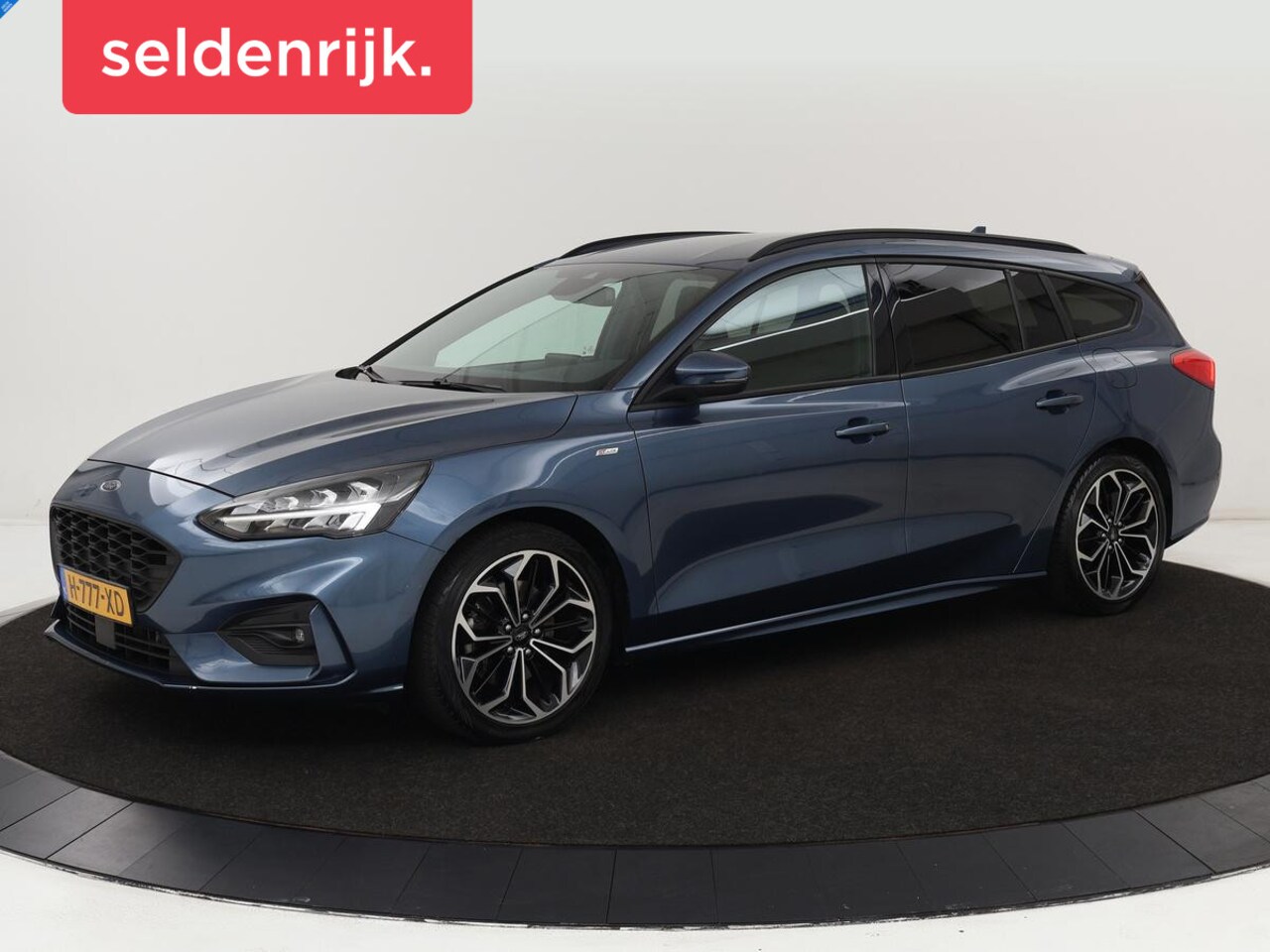 Ford Focus - 1.0 EcoBoost ST Line | Trekhaak | Adaptief LED | Carplay | Climate control | Keyless | Nav - AutoWereld.nl