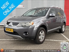 Mitsubishi Outlander - 2.4 Inspire 2WD Special Edition | Cruise | Airco | Trekhaak |