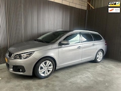 Peugeot 308 SW - 1.2 PureTech Blue Lease Executive