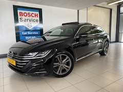 Volkswagen Arteon Shooting Brake - 1.4 TSI eHybrid R-Line Business+ Panoramadak / Trekhaak /Camera / Apple carplay