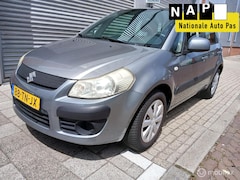Suzuki SX4 - 1.6 Comfort