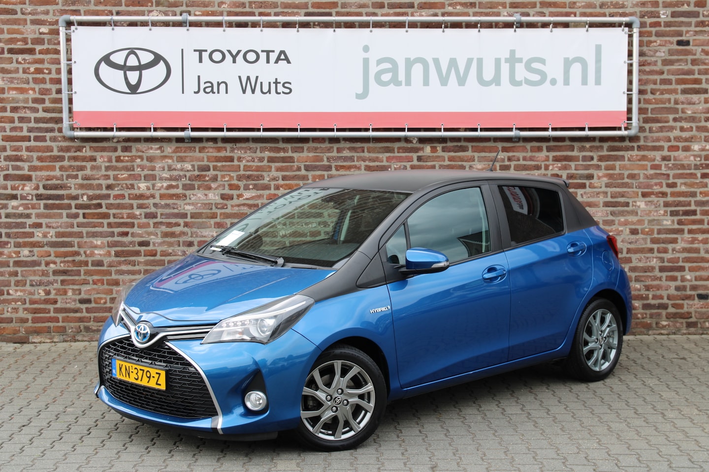 Toyota Yaris - 1.5 Hybrid Dynamic Bi-Tone 1.5 Hybrid Dynamic Bi-Tone - AutoWereld.nl