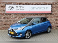 Toyota Yaris - 1.5 Hybrid Dynamic Bi-Tone