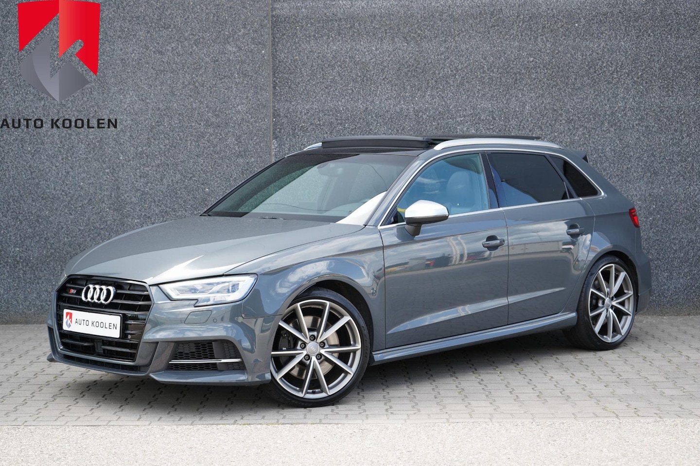 Audi A3 Sportback - 2.0 TFSI S3 quattro Pro Line Plus Pano/Virtual/Matrix/ACC/Nanogrey! - AutoWereld.nl
