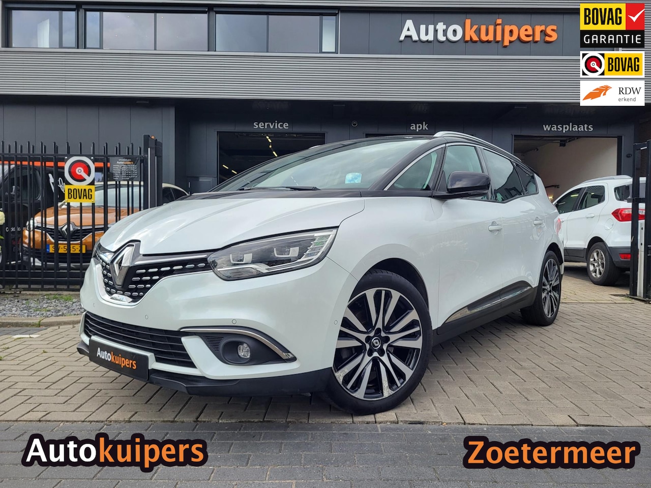 Renault Grand Scénic - 1.2 TCe Initiale Paris 7-persoons | Met o.a. achteruitrijcamera, massagestoelen, navigatie - AutoWereld.nl