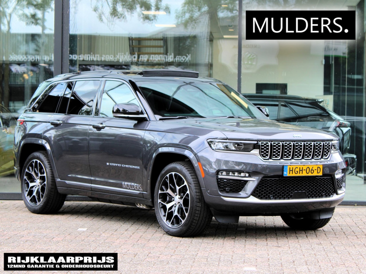 Jeep Grand Cherokee - 2.0 Summit Reserve 4xe | Navi / Panoramadak / Mcintosh - AutoWereld.nl