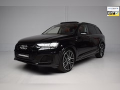 Audi Q7 - 55 TFSI e quattro S-LINE PANORAMADAK / ADAPT.CRUISE / 22INCH / LEER / SFEERVERLICHTING / 3