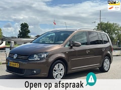 Volkswagen Touran - 1.4 TSI Highline DSG CRUISE CLIMA PDC NAVI