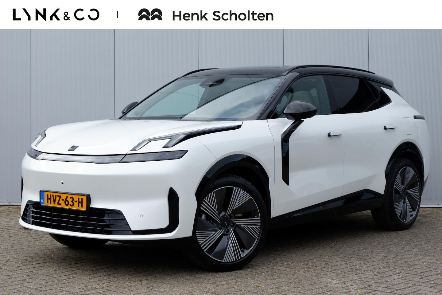 Lynk & Co 08 - 1.5 More | 200km Hybride | Stoelmassage, Verwarming en Ventilatie | Panoramadak | Matrix L - AutoWereld.nl