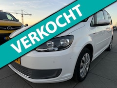Volkswagen Touran - 1.2 TSI Comfortline BlueMotion Camera Cruise PDC Nieuwe Ketting