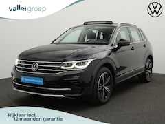 Volkswagen Tiguan - Elegance Business 1.4 TSI 245 pk DSG eHybrid | Panoramadak | Trekhaak | Navigatie Discover