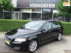 Volvo V50 - 2.4i Edition II - LEDER - CRUISE / CLIMATE - AIRCO - MULTI STUUR - ELEKTR RAMEN / SPIEGELS