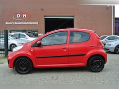 Peugeot 107 - 1.0-12V XS apk 22-05-2026 koppeling moet vervangen worden