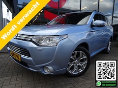 Mitsubishi Outlander - 2.0 PHEV Intense + | 4WD | 203 PK | TREKHAAK | AUTOMAAT |