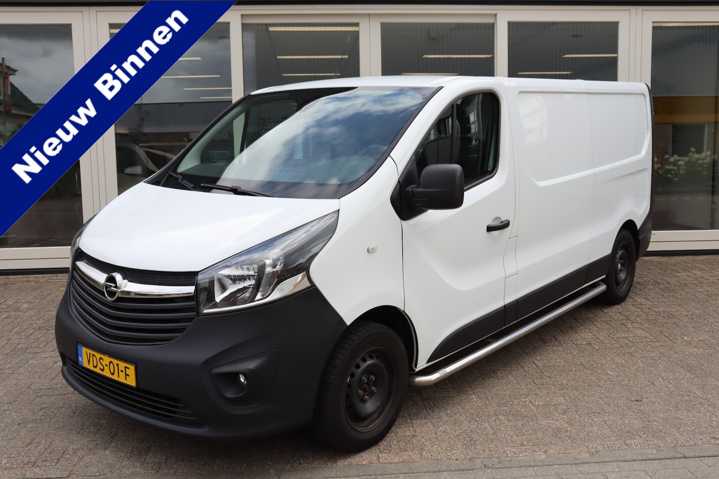 Opel Vivaro - 1.6 CDTI L2H1 Sport EcoFlex 1.6 CDTI L2H1 Sport EcoFlex, Airco, Camera, Cruise Control, Prijs Is Rijklaar Ex Btw - AutoWereld.nl