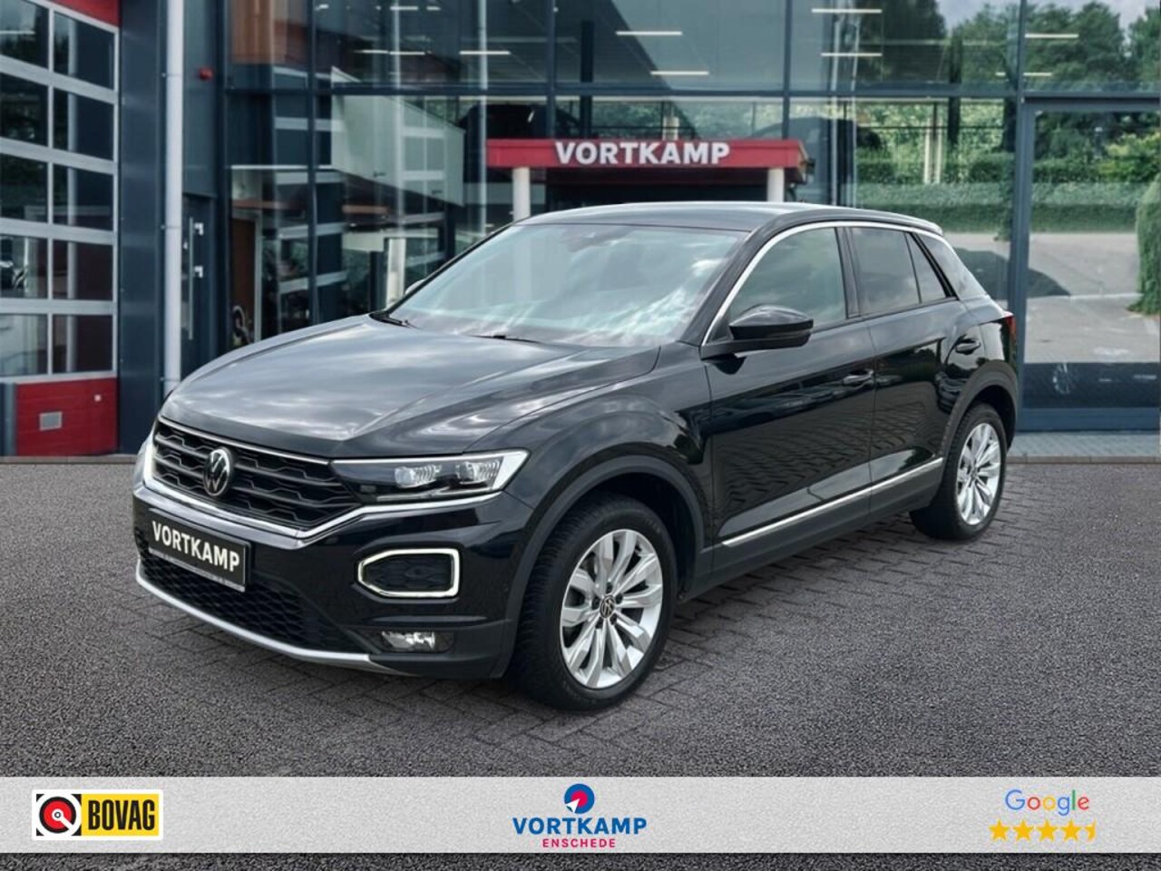 Volkswagen T-Roc - 1.5 TSI DSG SPORT TREKHAAK/CAMERA/NAVI/CARPLAY/ACC/STOELVERW/E-KLEP - AutoWereld.nl