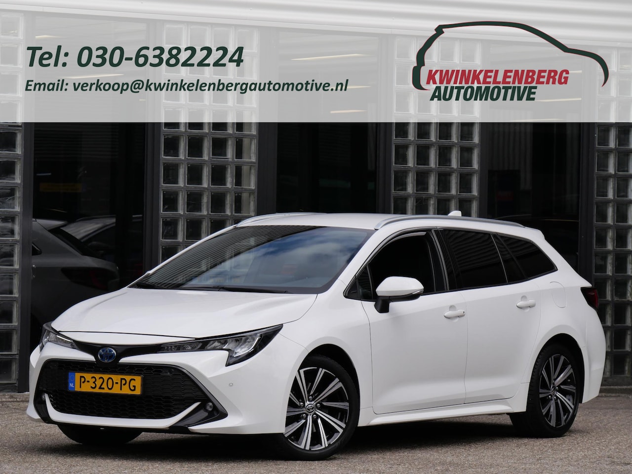 Toyota Corolla Touring Sports - 2.0 HYBRID BUSINESS PLUS/ PDC V+A - AutoWereld.nl