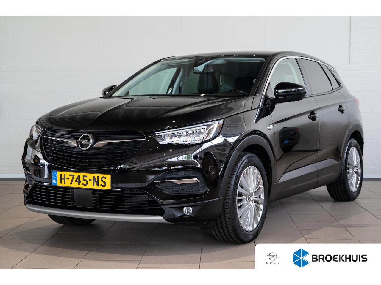 Opel Grandland X - 1.2 Turbo 130PK Automaat Innovation | Camera | Parkeersensoren | Navigatie | Keyless | Dod - AutoWereld.nl