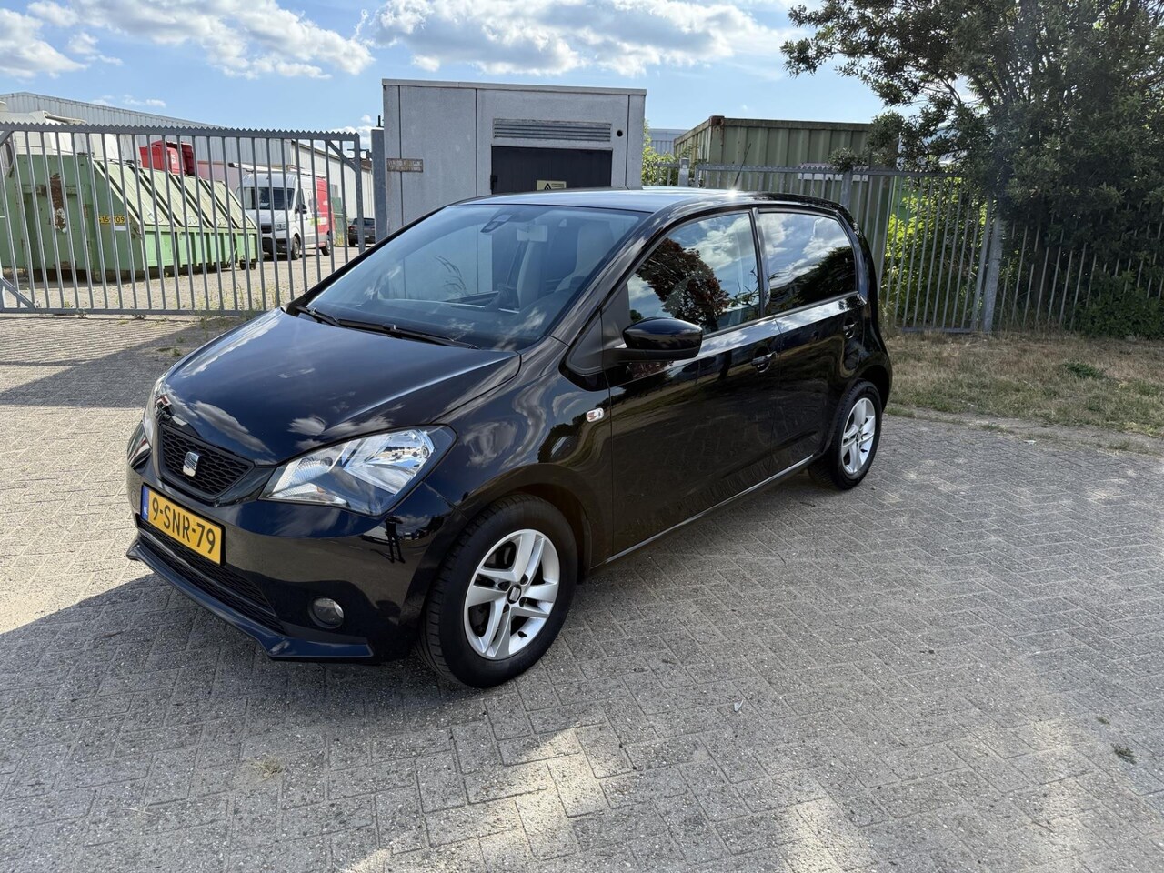 SEAT Mii - 1.0 Chill Out / 5drs / Airco / Navi / NAP! - AutoWereld.nl
